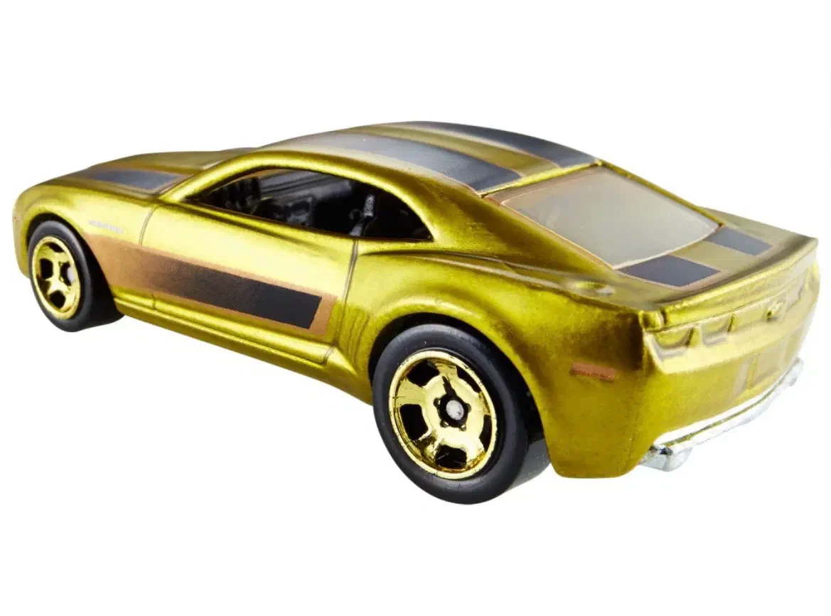 2014 Chevy Camaro Concept Gold: No Package: Image 3