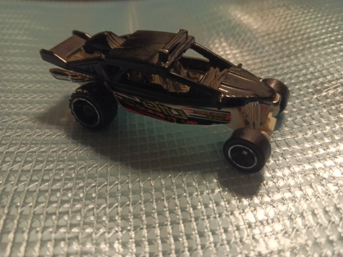 2020 Dune It Up Black: No Package: Image 2