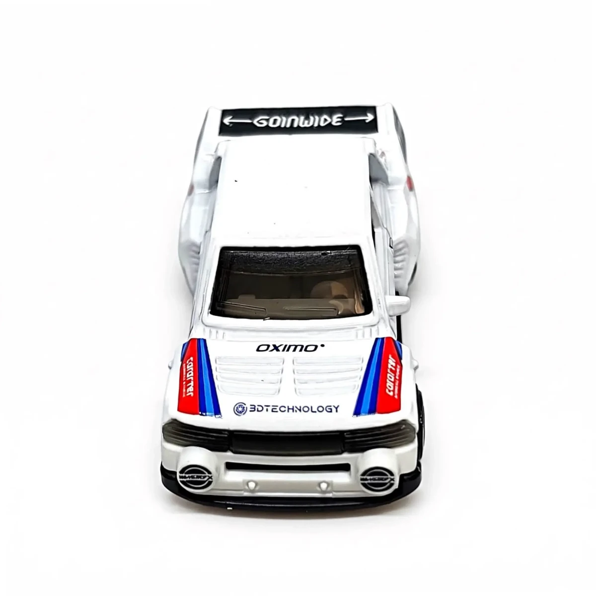 2027 Polski Fiat 126P White: No Package: Image 2