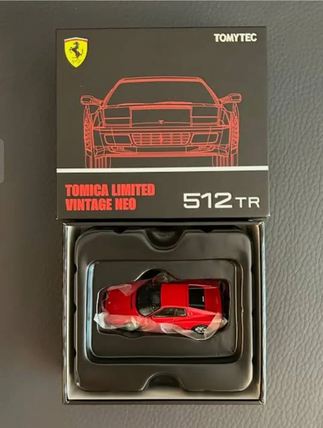 2025 Ferrari 512 TR Red: No Package: Image 3