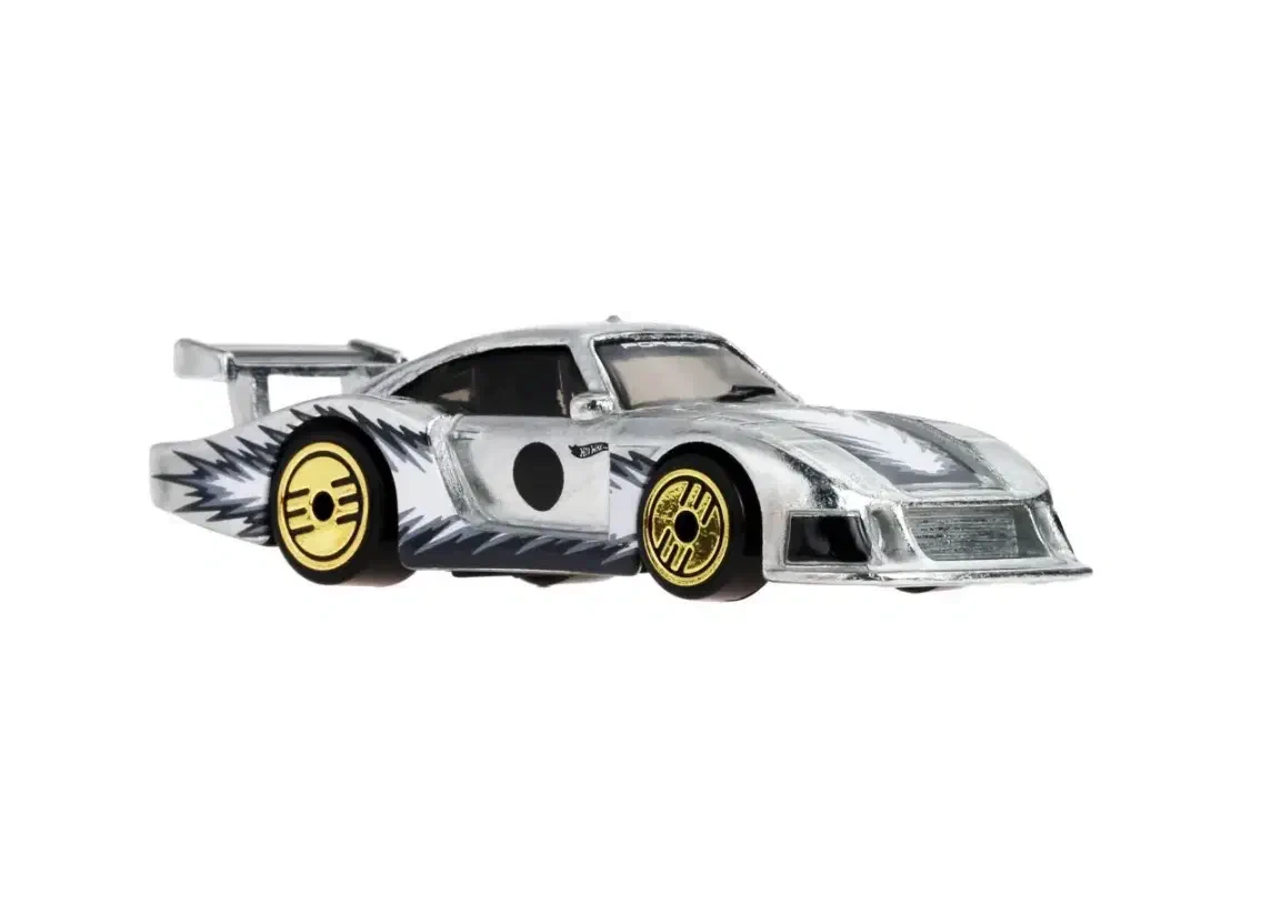 2024 78 Porsche 935-78 ZAMAC: No Package: Image 3