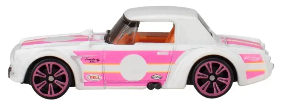 2025 Datsun Fairlady 2000 White: No Package: Image 4