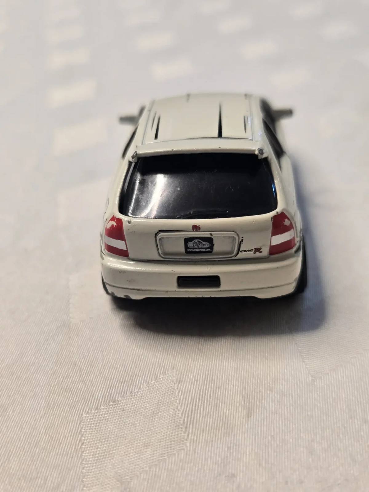 2024 Honda Civic Type-R (EK9) White: No Package: Image 3