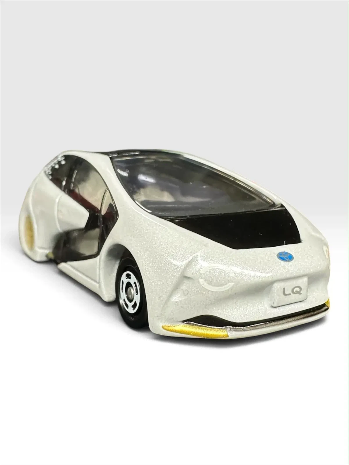 2019 Toyota LQ White: No Package: Image 2