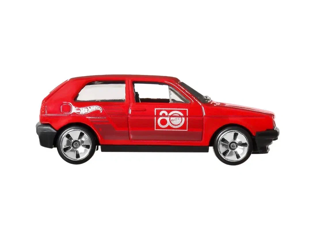2025 Volkswagen Golf Mk2 Red: No Package: Image 4