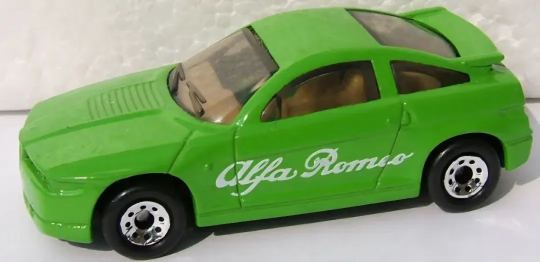 1993 Alfa Romeo SZ Lime: No Package: Image 2