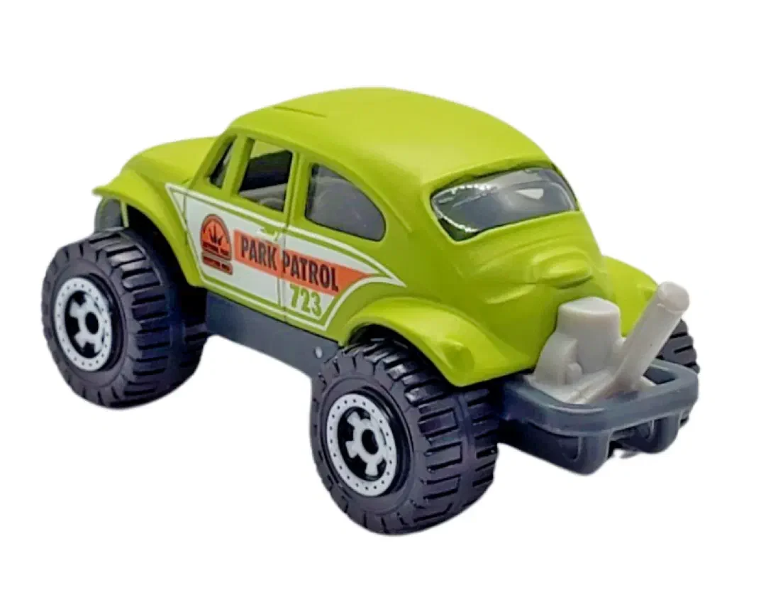 2024 Volkswagen Beetle 4x4: No Package: Image 2