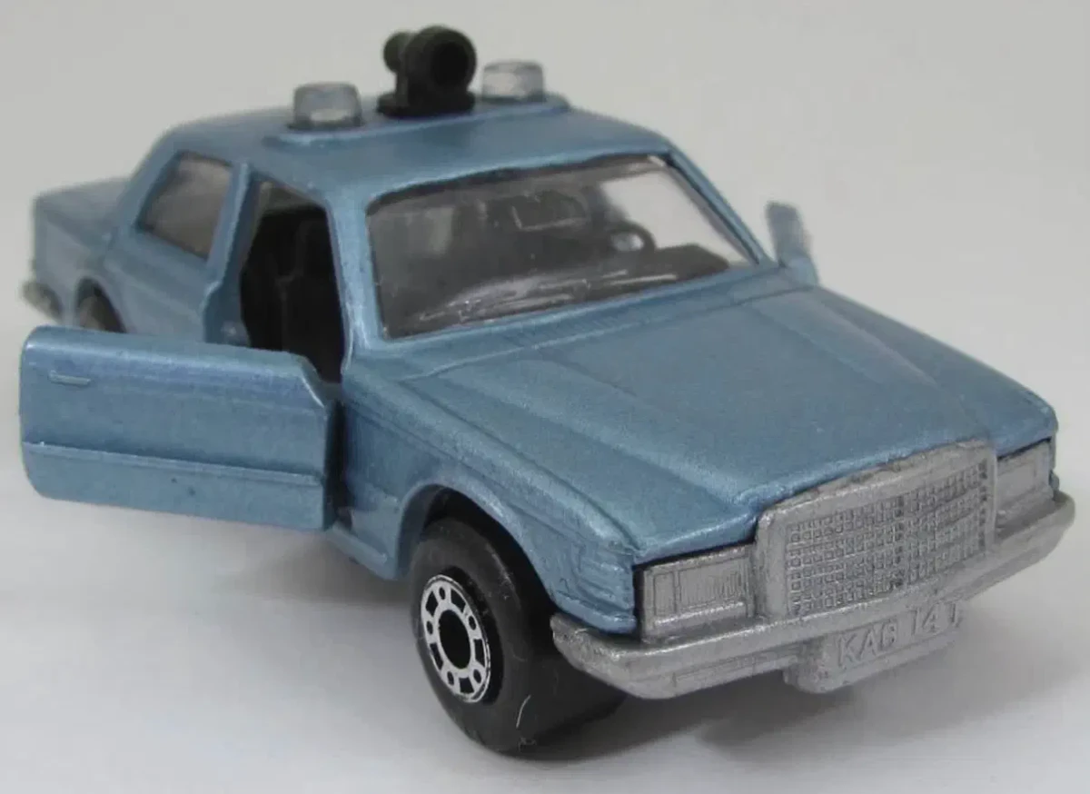 1991 Mercedes 450 SEL Blue: No Package: Image 3