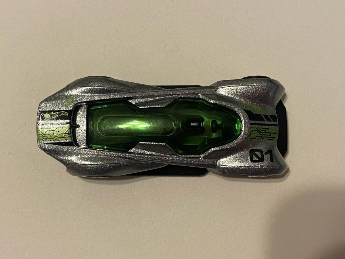 2025 Futurismo Silver: No Package: Image 4