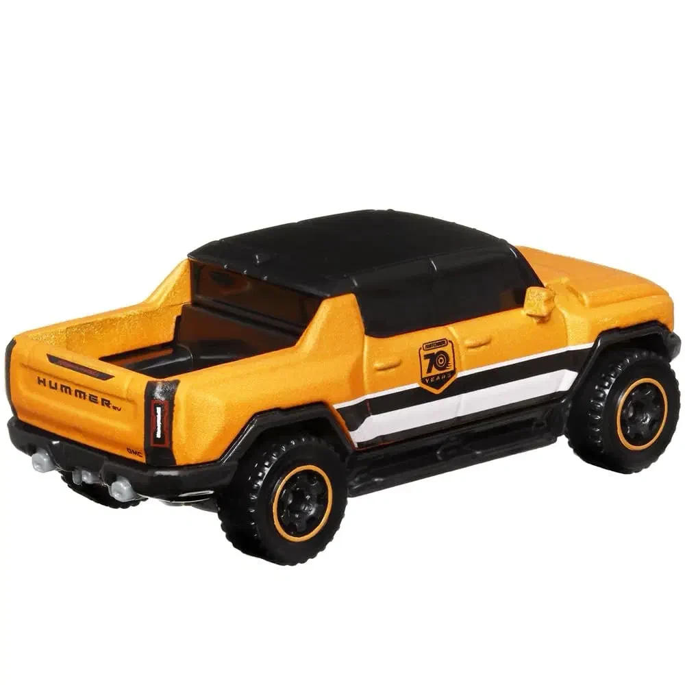 2023 GMC Hummer EV Orange: No Package: Image 4
