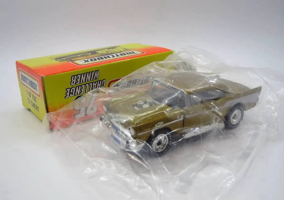 1997 57 Chevy Gold: No Package: Image 4