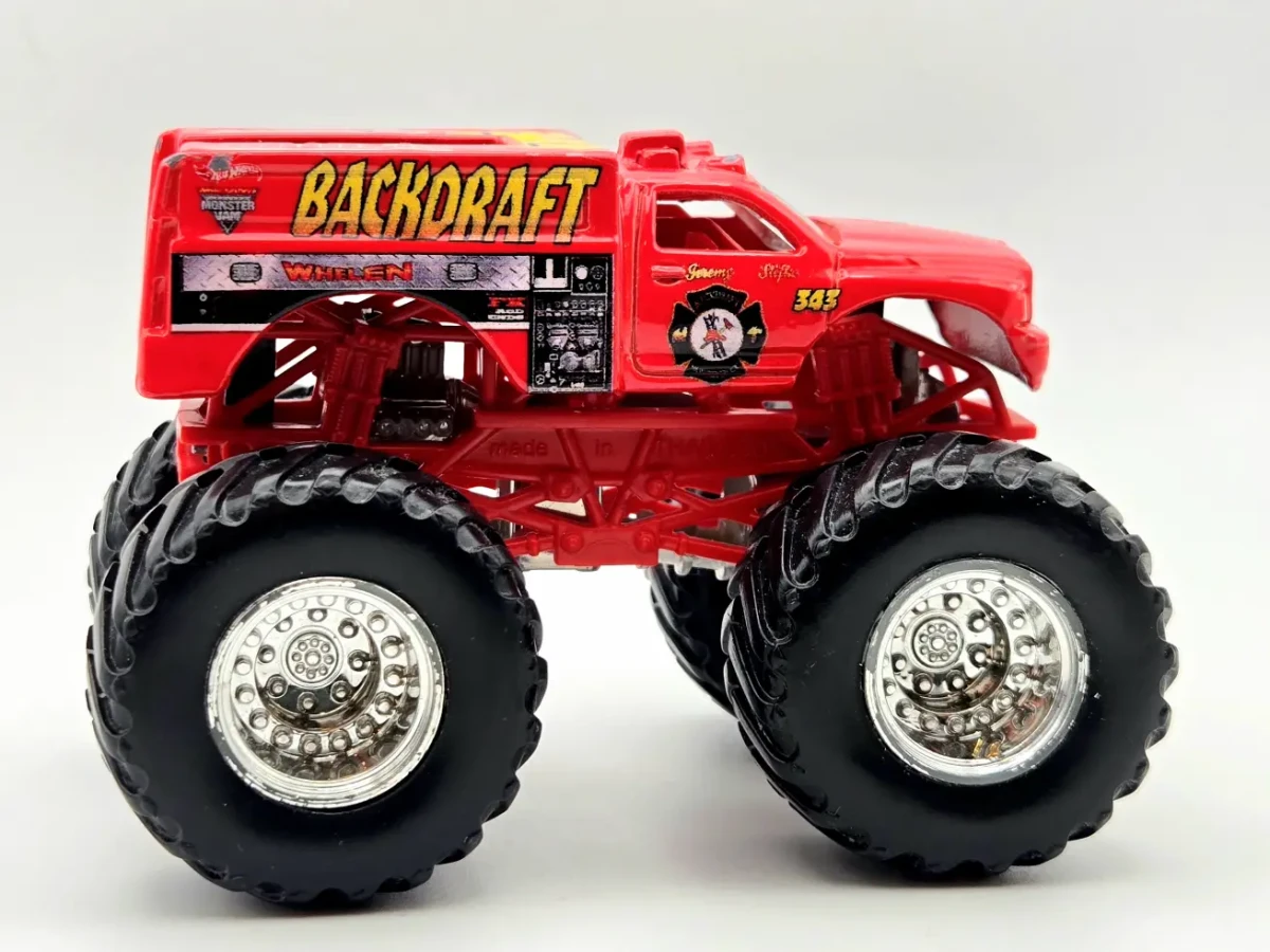 2014 Backdraft Red: No Package: Image 3