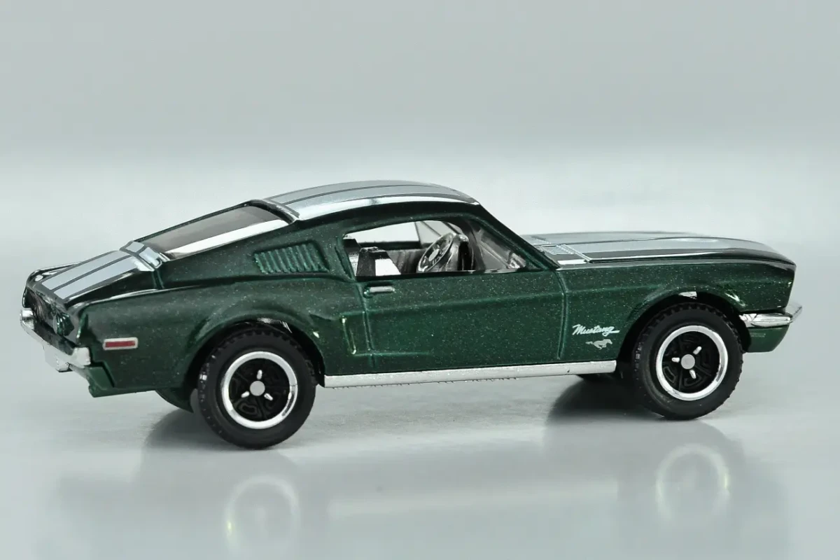 2026 1968 Ford Mustang Fastback Green: No Package: Image 5