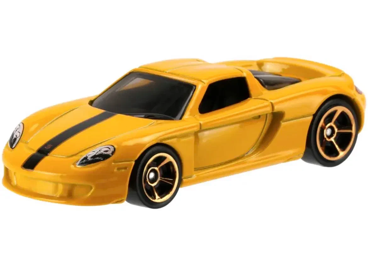 2016 Porsche Carrera GT Yellow: No Package: Image 2