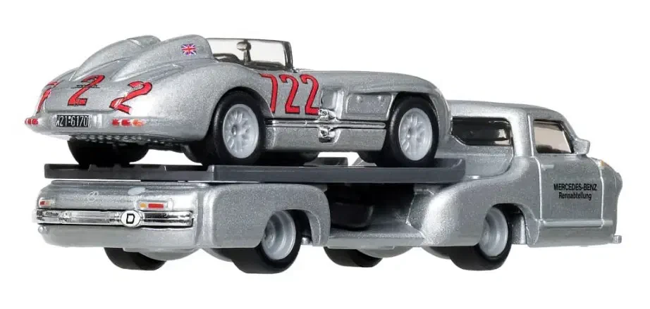 2026 Mercedes-Benz Renntransporter Silver: No Package: Image 5
