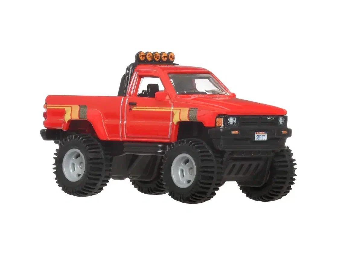 2025 1987 Toyota Pickup Truck Red: No Package: Image 3