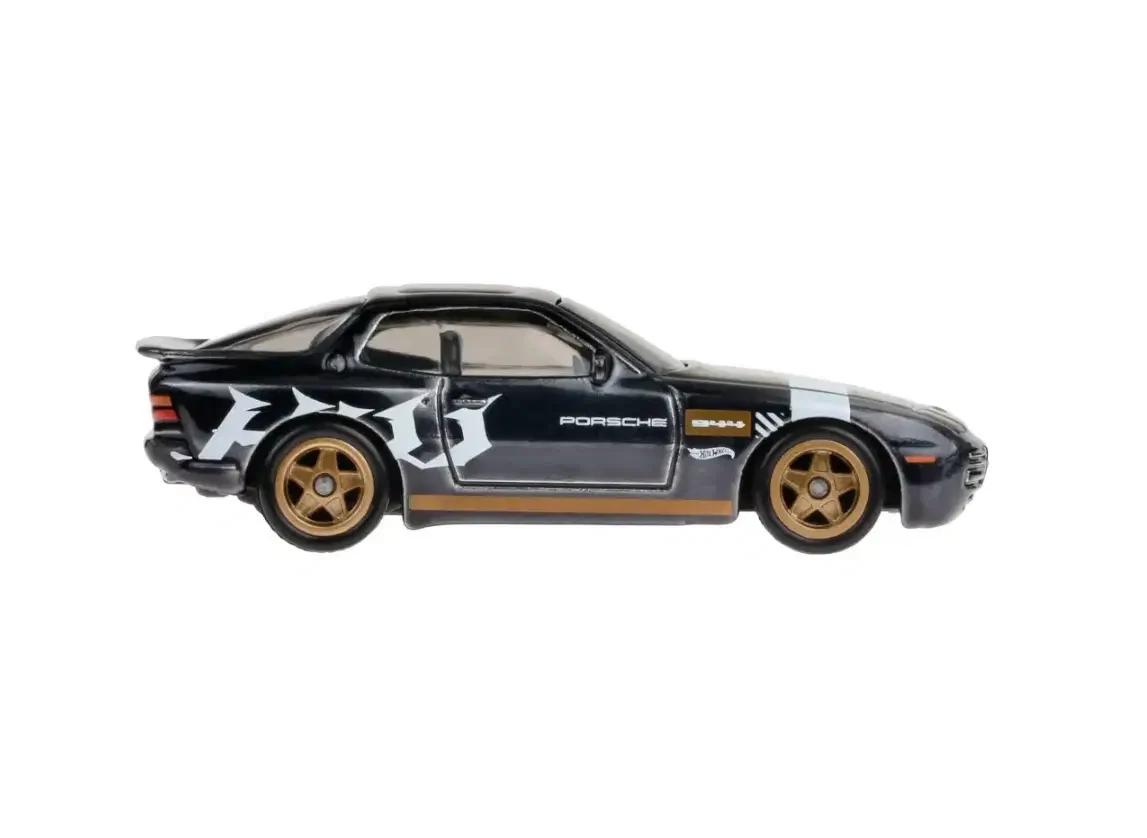 2025 89 Porsche 944 Turbo Black: No Package: Image 4