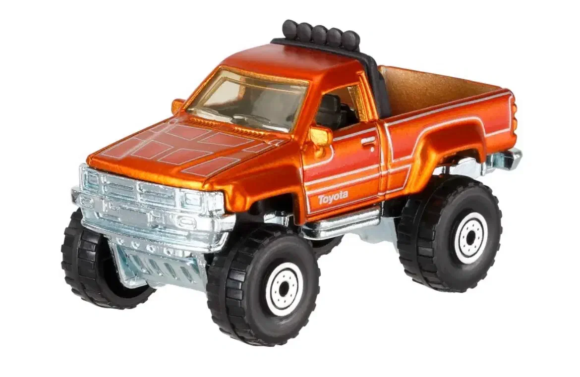 2014 1987 Toyota Pickup Orange: No Package: Image 2
