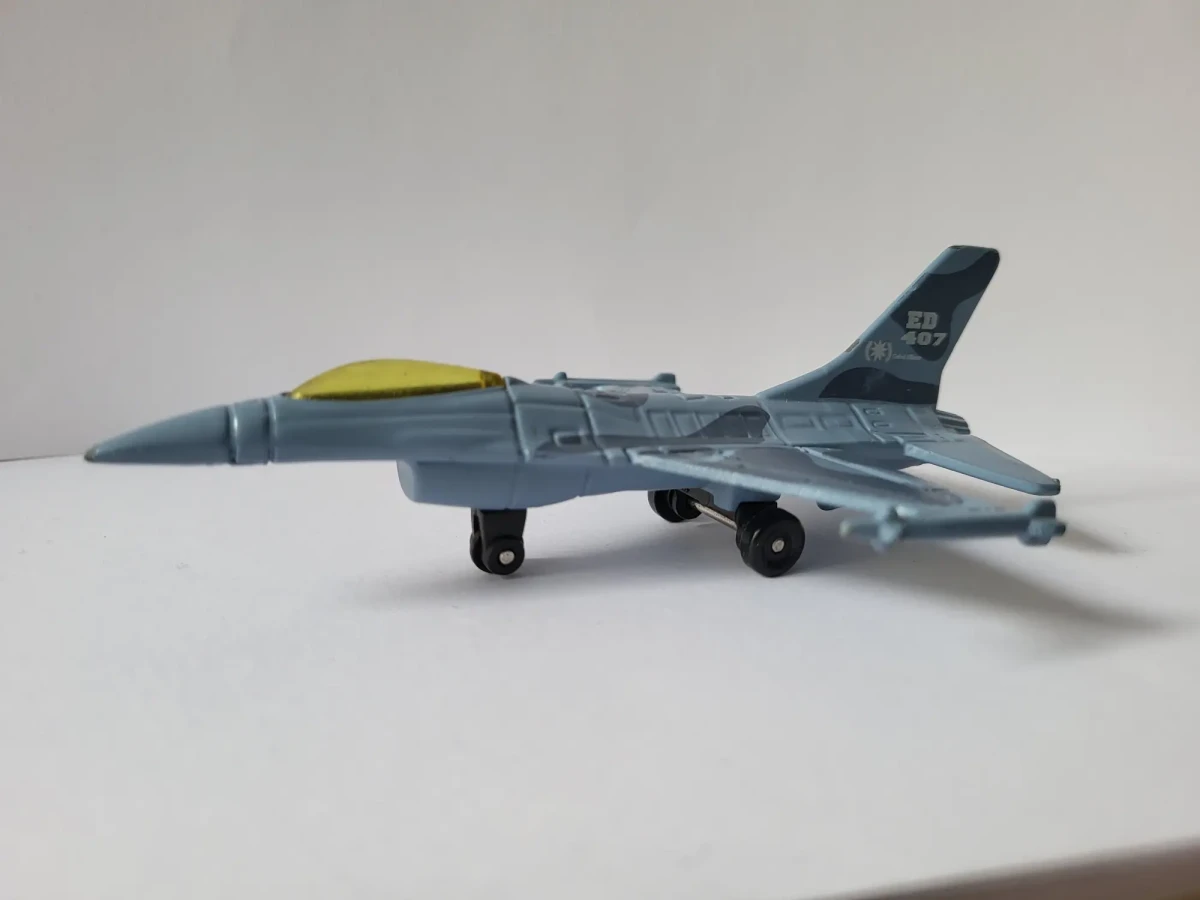2007 Lockheed Martin F-16A Grey: No Package: Image 2