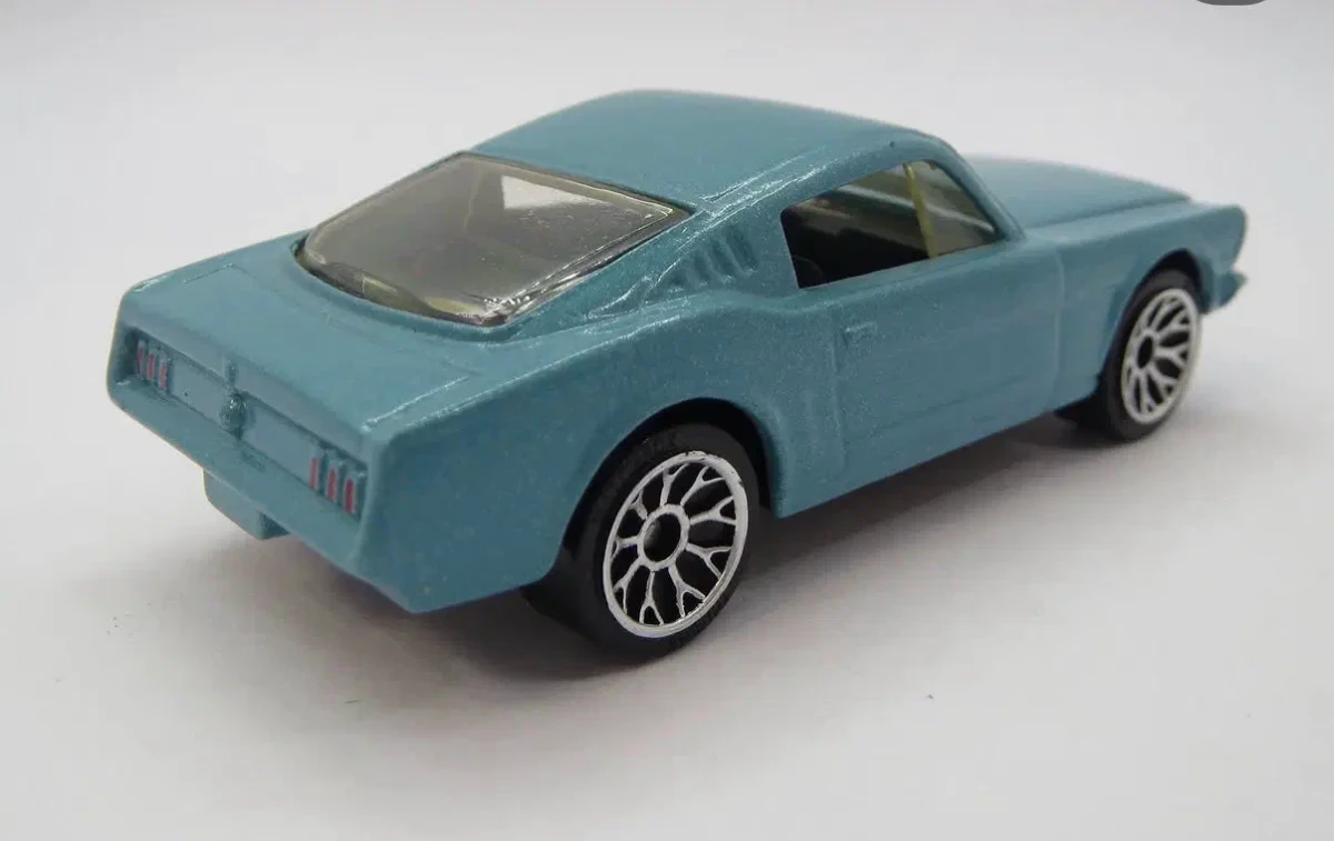 2006 65 Mustang GT Blue: No Package: Image 4
