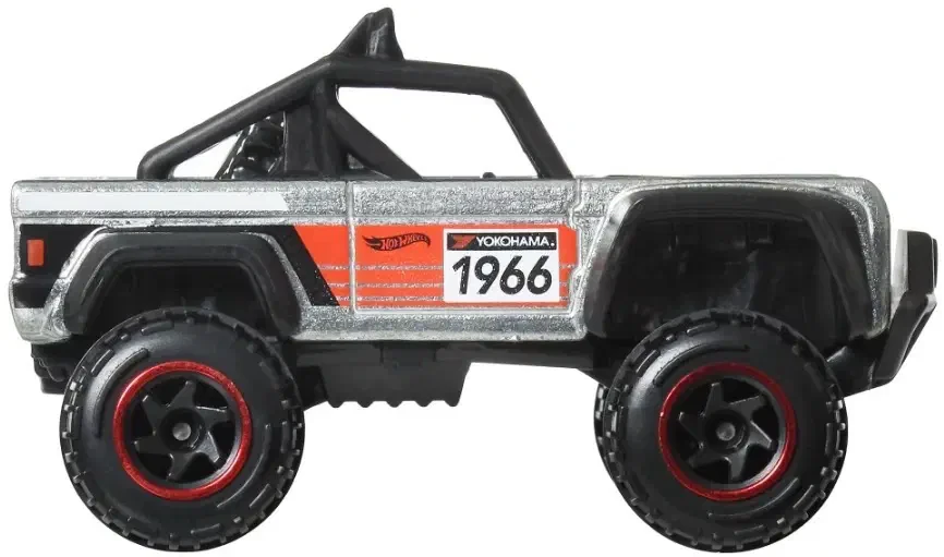 2027 Custom Ford Bronco ZAMAC: No Package: Image 3