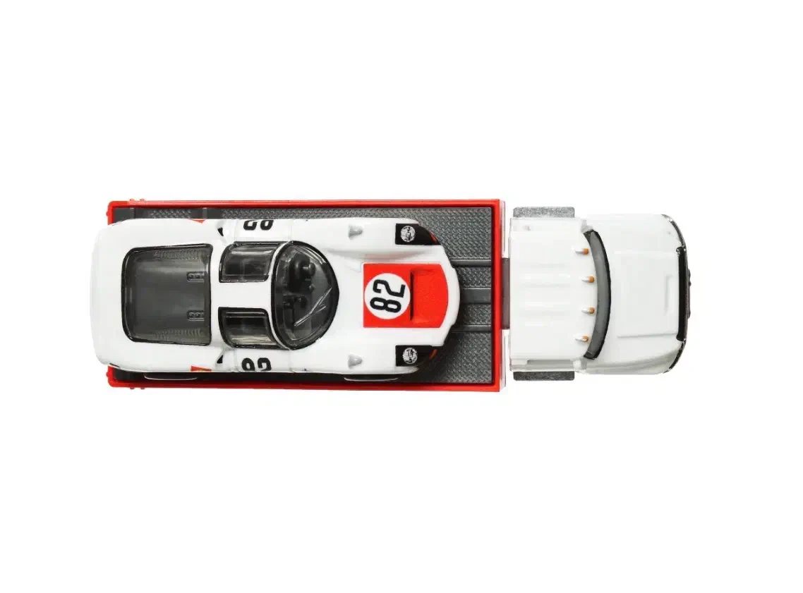 2024 Carry On White: No Package: Image 5