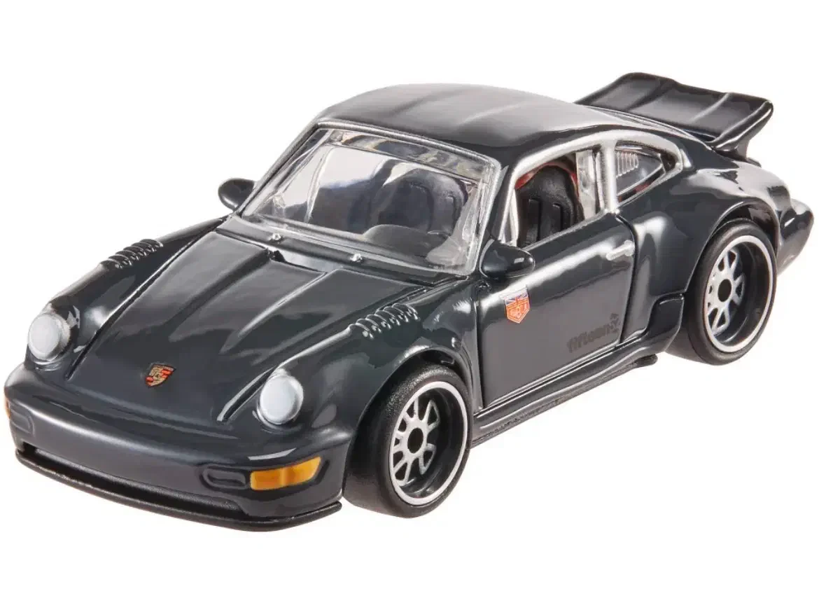 2019 Porsche 964 Black: No Package: Image 2
