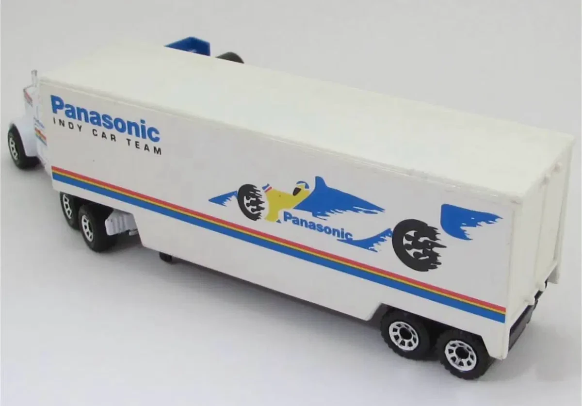 1992 Kenworth Box Truck Panasonic White: No Package: Image 5