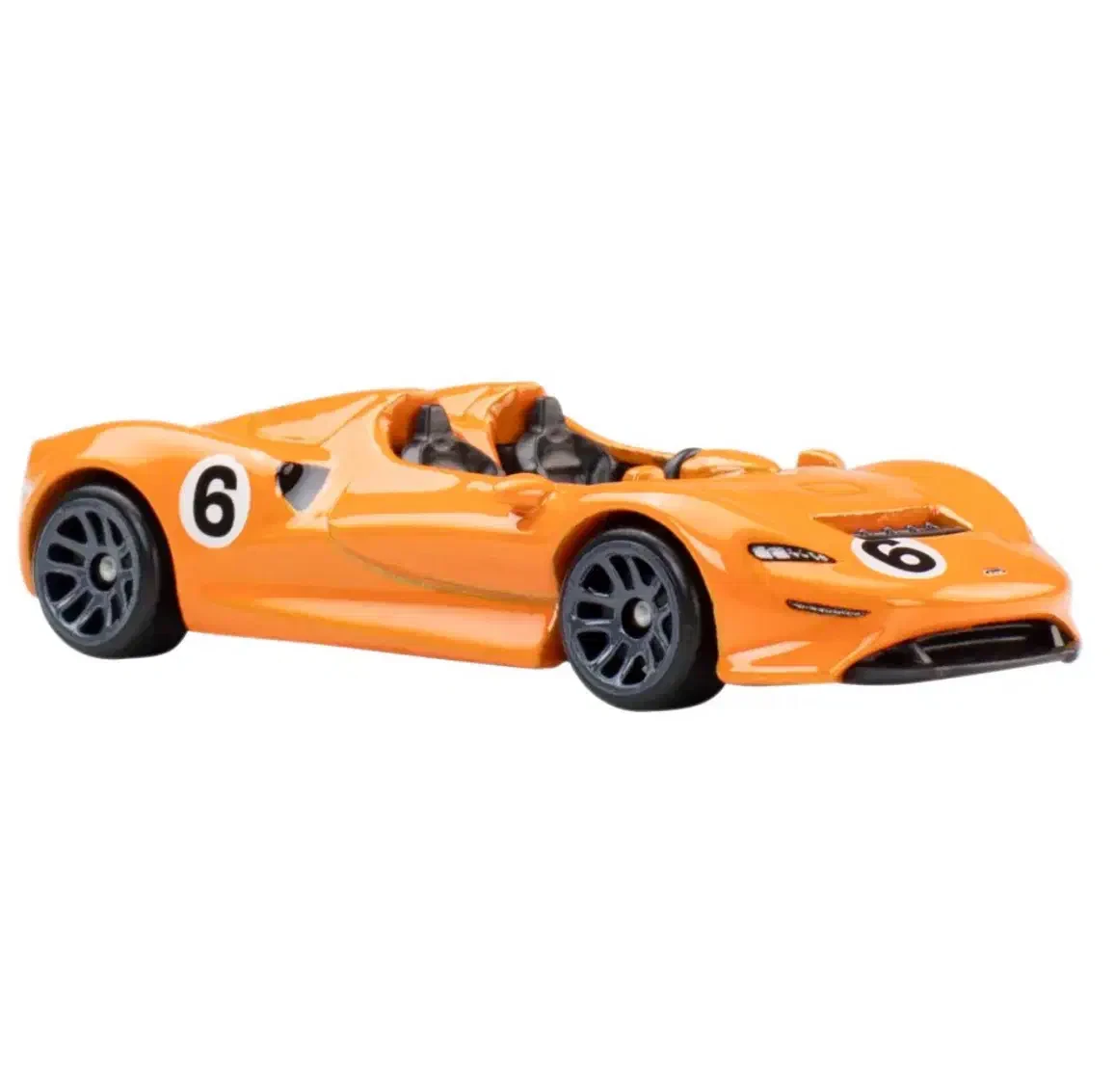 2026 McLaren Elva Orange: No Package: Image 5