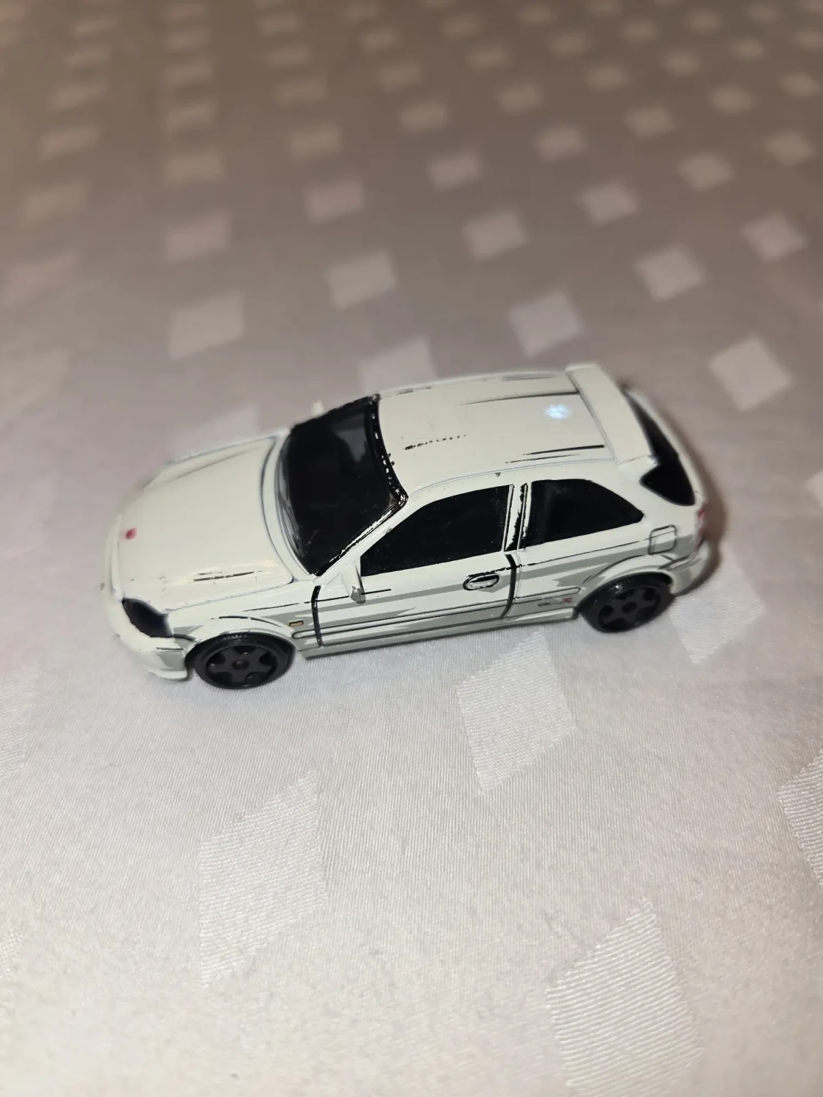 2024 Honda Civic Type-R (EK9) White: No Package: Image 2