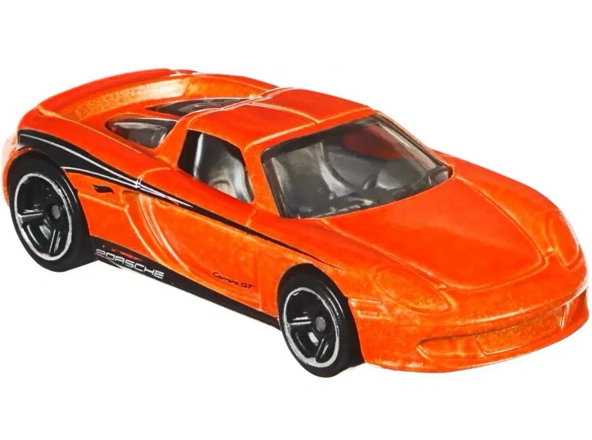 2015 Porsche Carrera GT Orange: No Package: Image 3