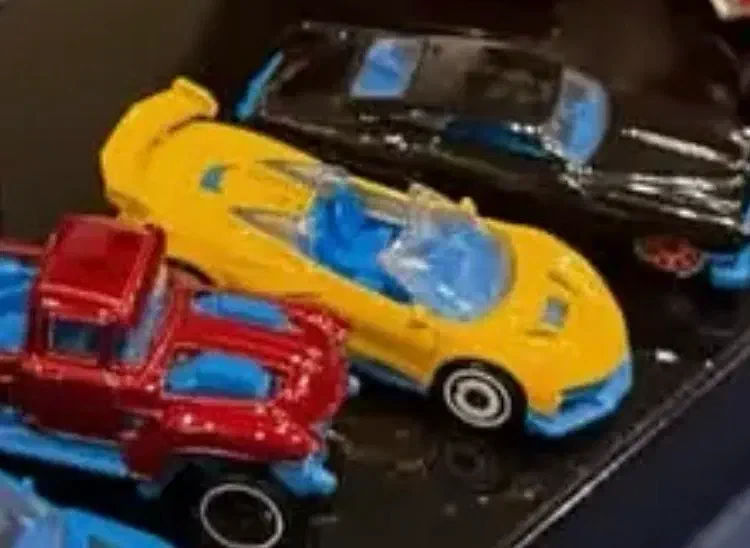 2027 Corvette C8 ZR1 Yellow: No Package: Image 2