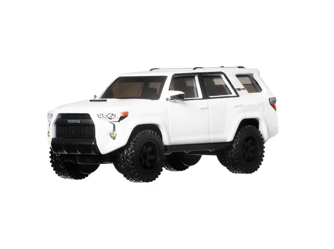 2021 18 Toyota 4Runner White: No Package: Image 2