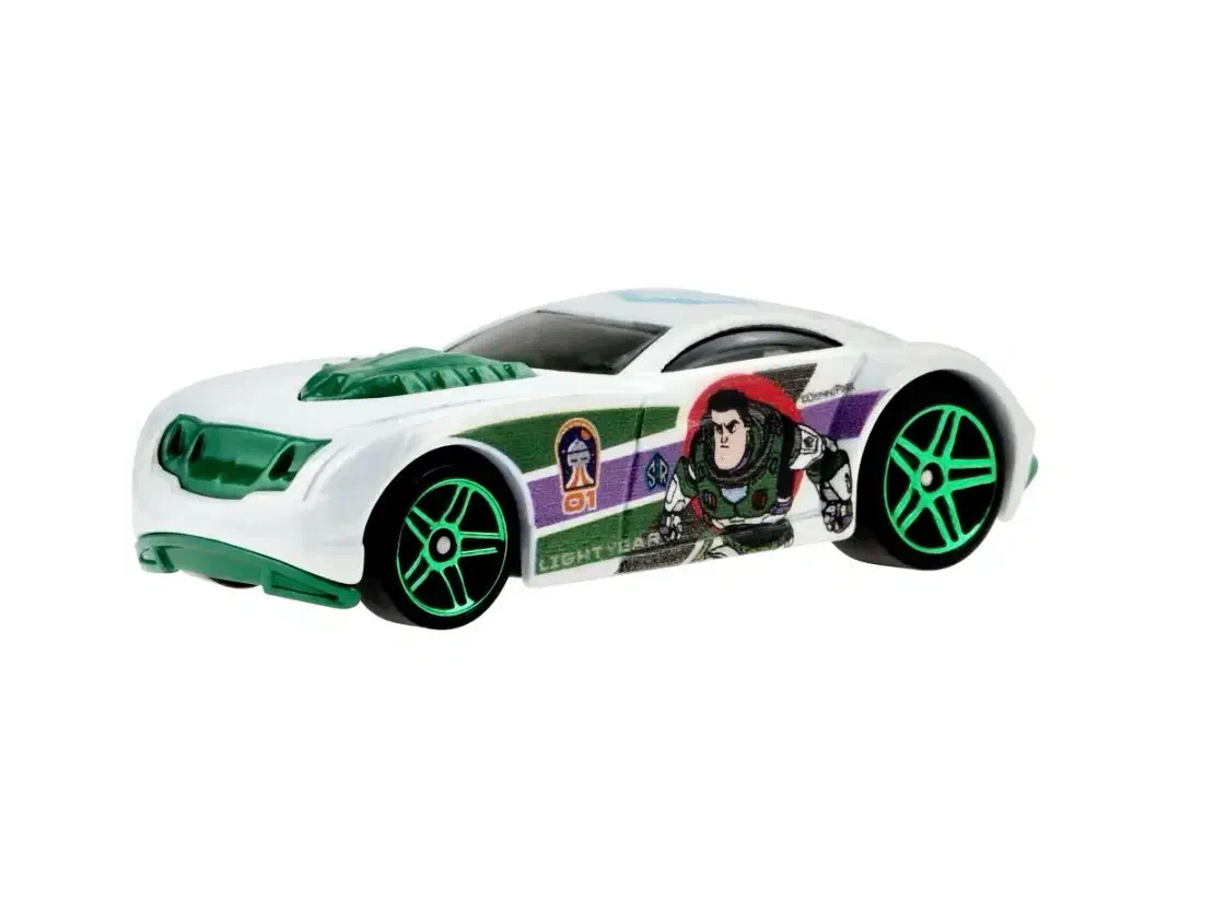 2022 Sir Ominous White: No Package: Image 2