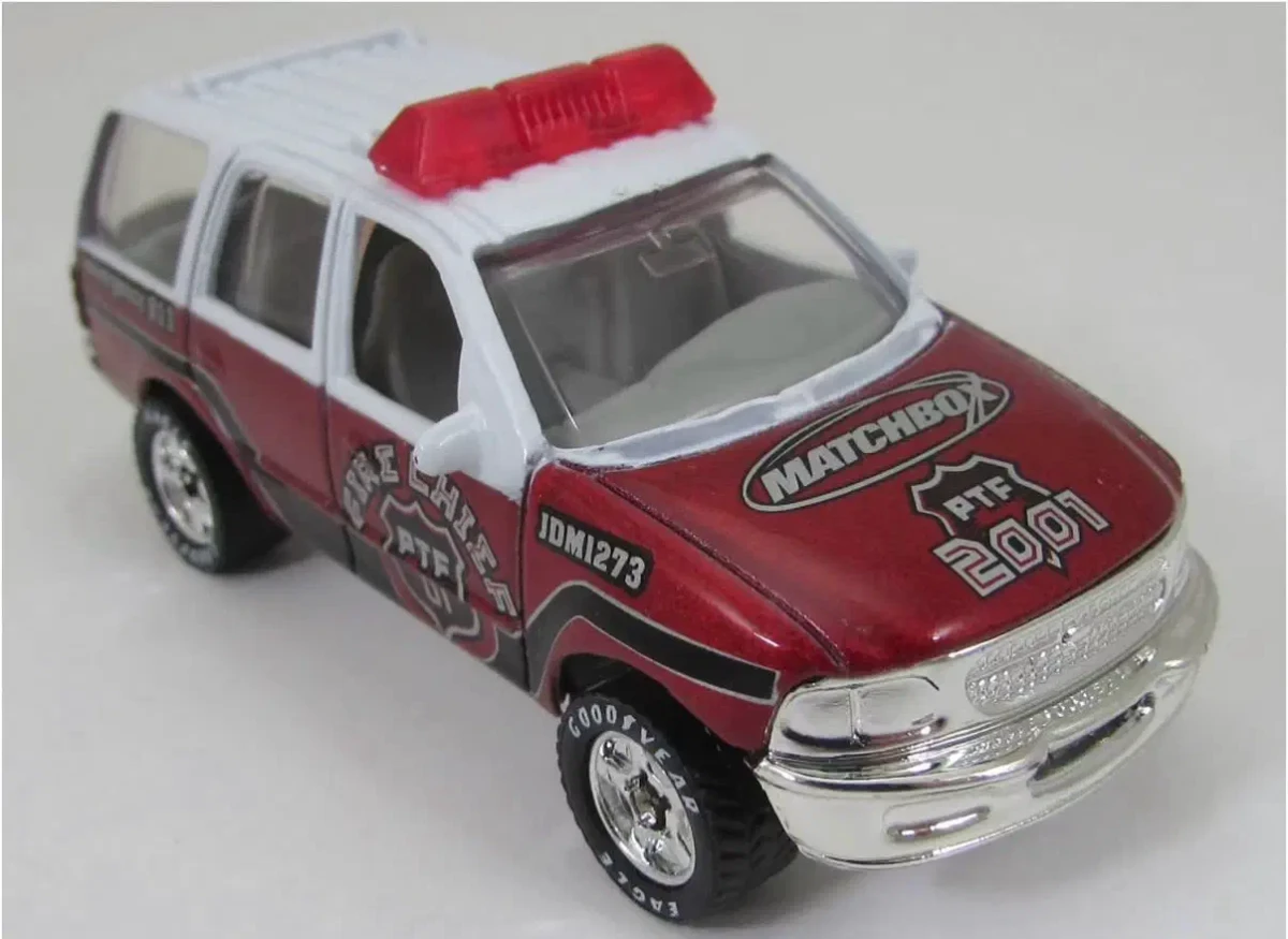 2000 Ford Expedition Police Burgundy: No Package: Image 3
