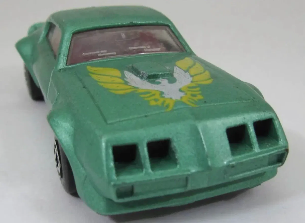 1991 Pontiac Firebird Green: No Package: Image 3