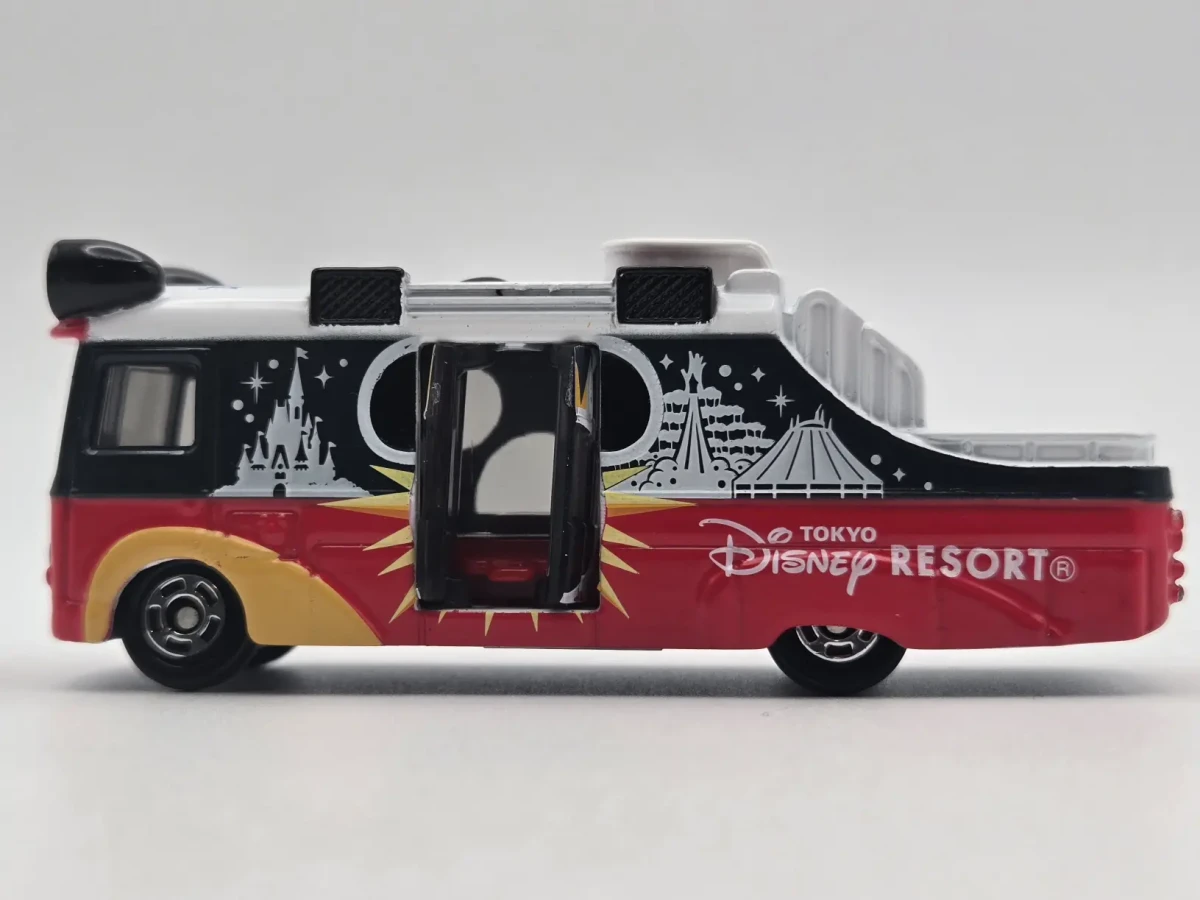 2019 Tokyo Disney Resort Dream Cruiser II Red: No Package: Image 3