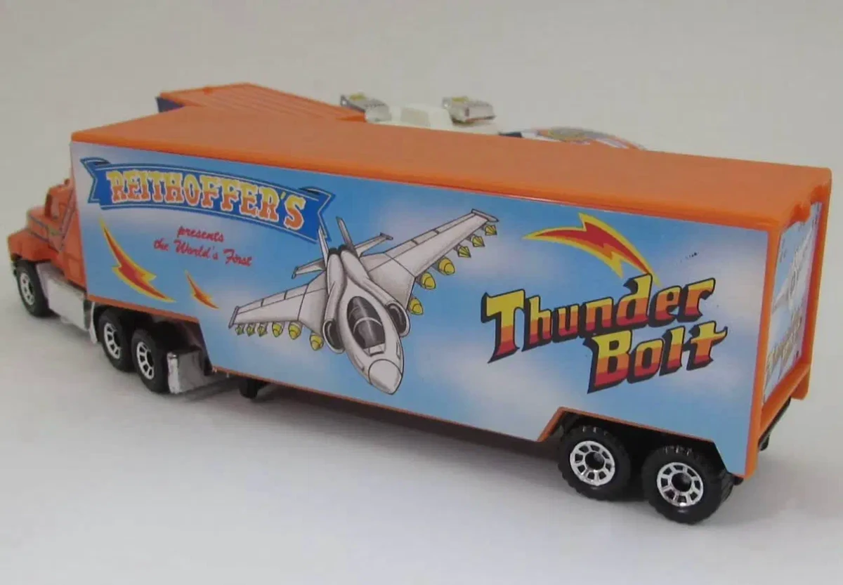 1993 Ford Aeromax & Box Trailer Reithoffer's Orange: No Package: Image 4