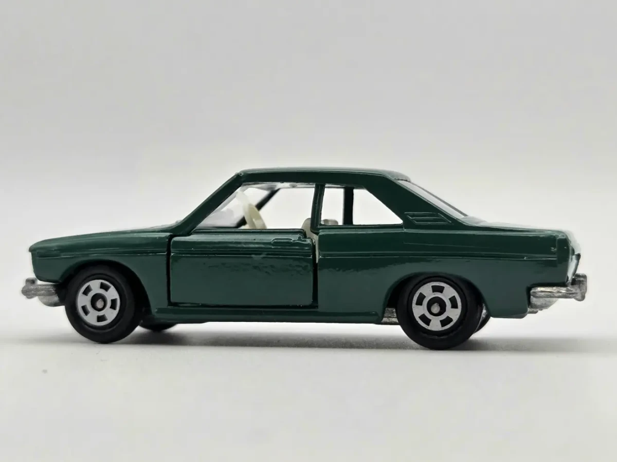 1997 Bluebird SSS Coupe Green: No Package: Image 3