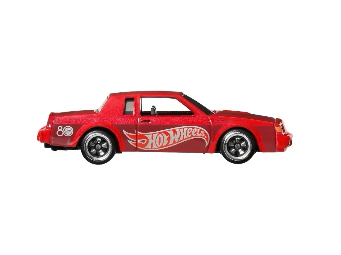 2025 87 Buick Regal GNX Red: No Package: Image 4