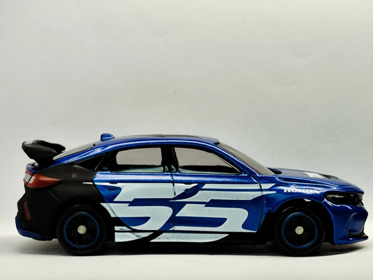 2025 Honda Civic Type R Blue: No Package: Image 2