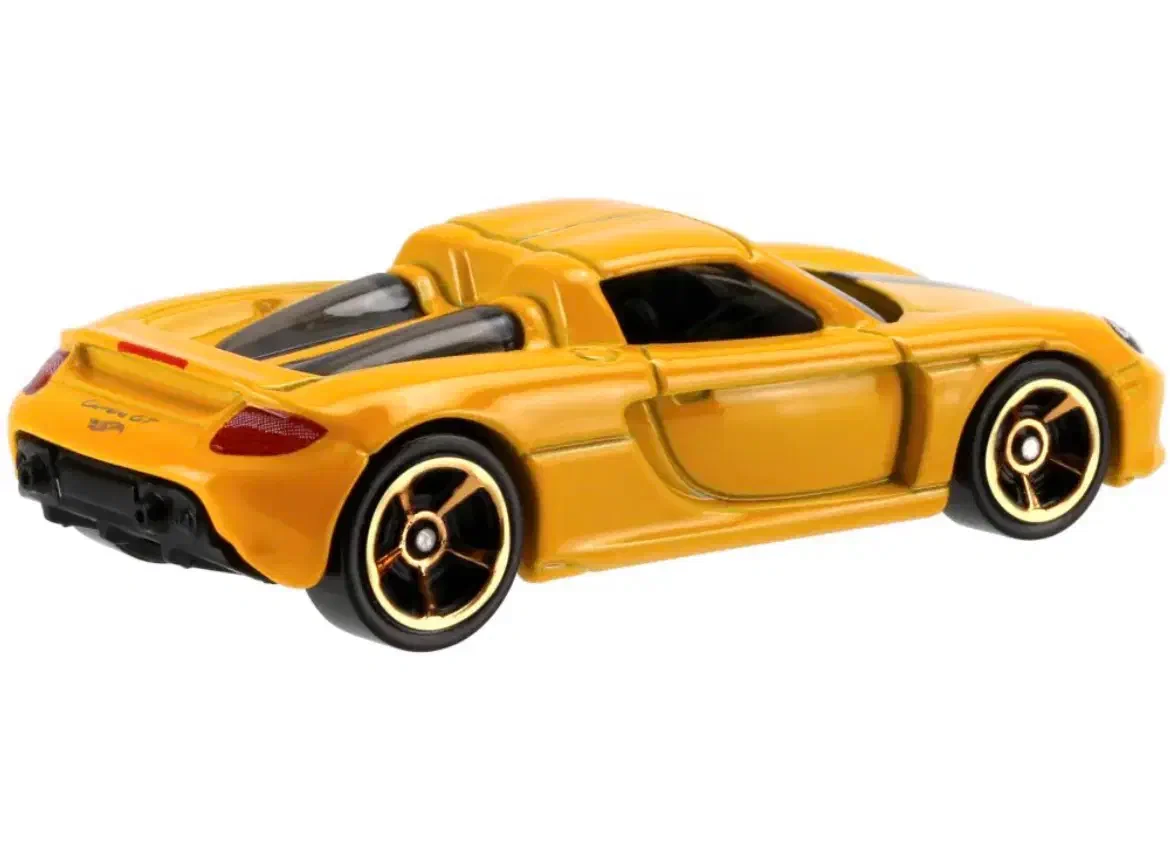 2016 Porsche Carrera GT Yellow: No Package: Image 4
