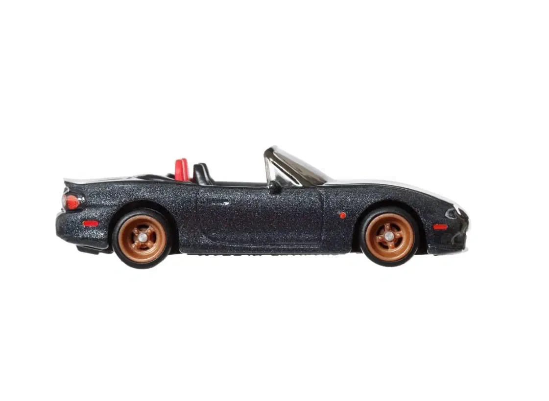 2024 04 Mazda Mazdaspeed Miata & Mazda RX7 FC Pandem White: No Package: Image 6