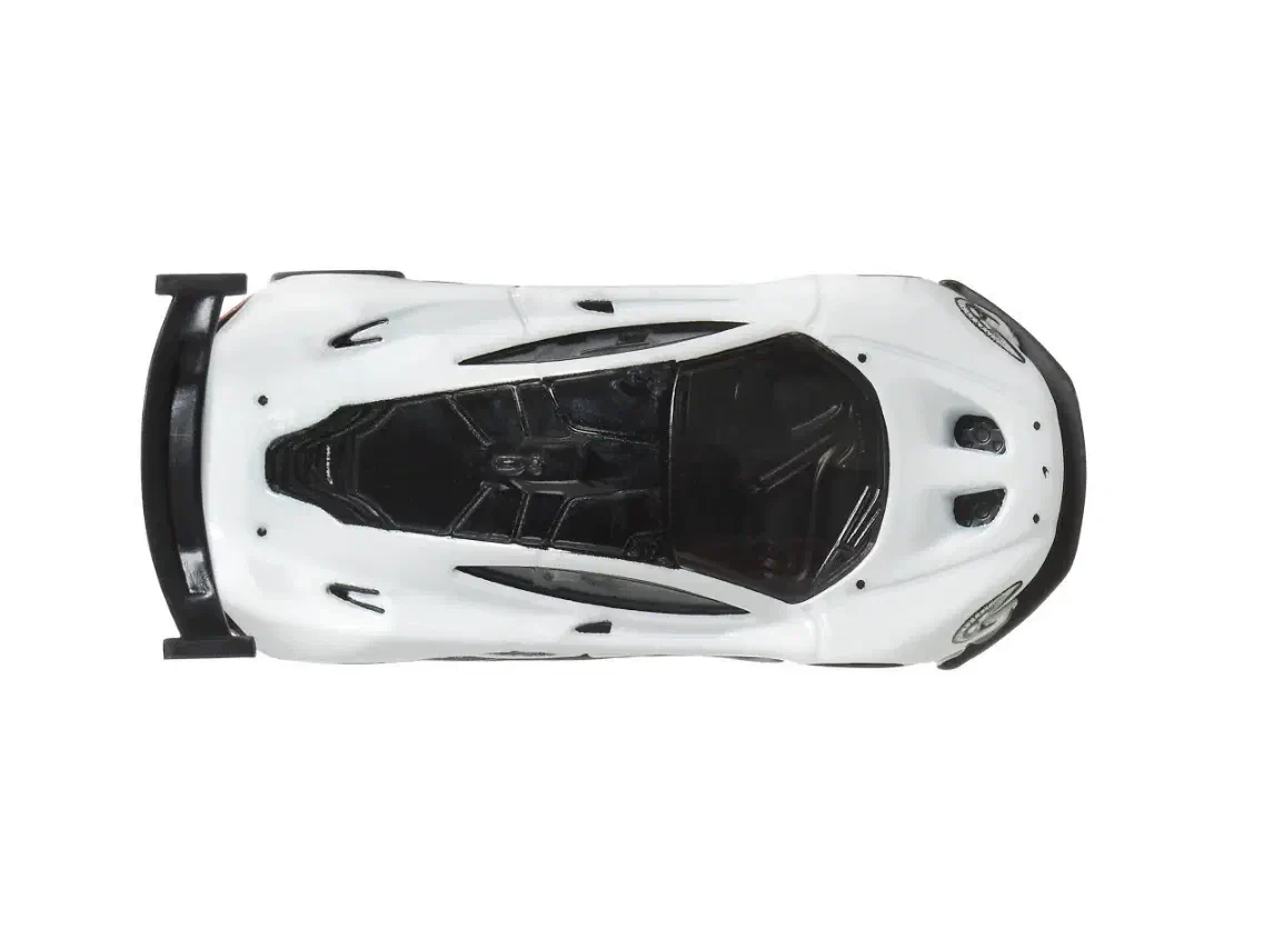 2026 McLaren P1 GTR White: No Package: Image 5