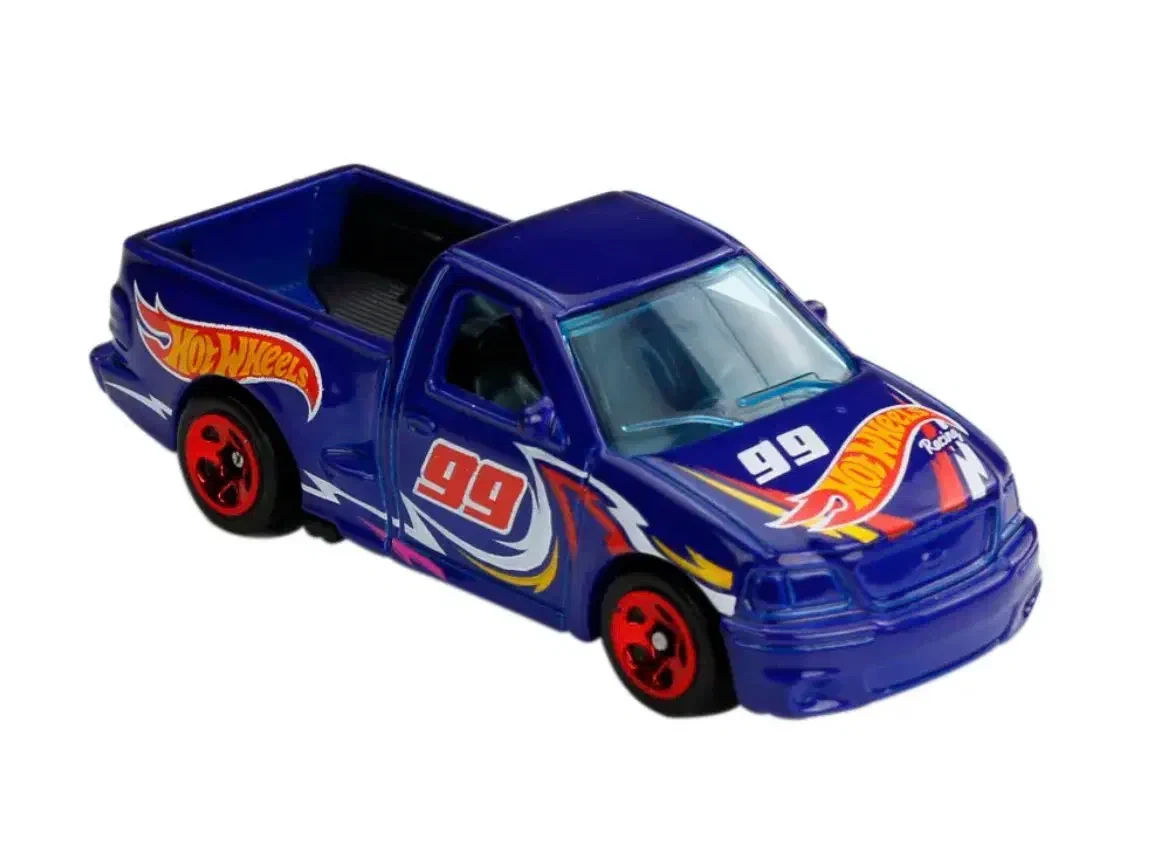 2022 99 Ford F-150 SVT Lightning Blue: No Package: Image 2