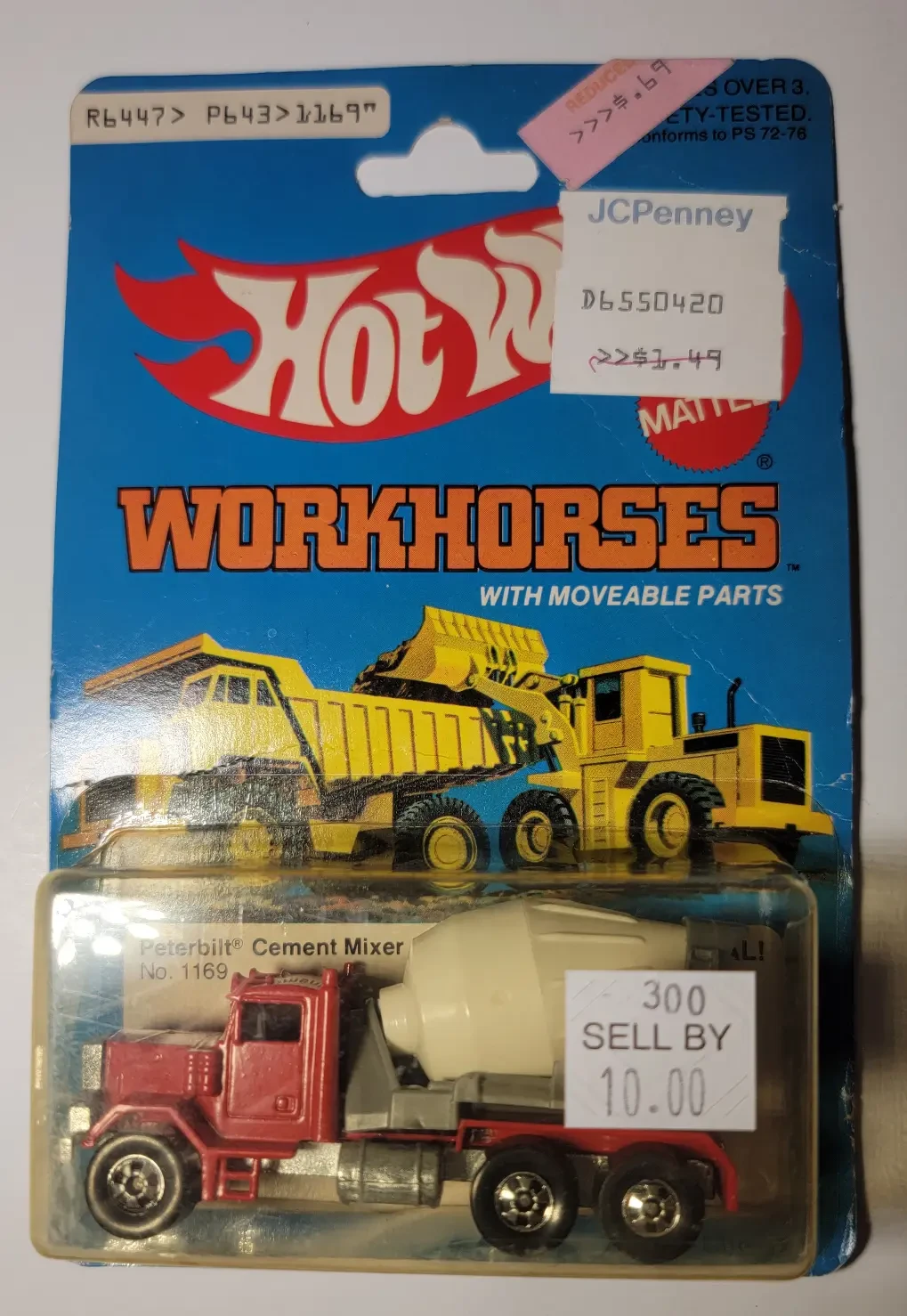 1980 Peterbilt Cement Mixer Red: Long (US): Image 2