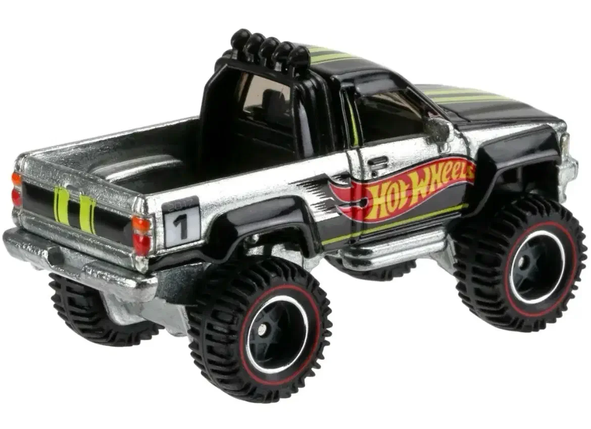 2017 1987 Toyota Pickup ZAMAC: No Package: Image 3