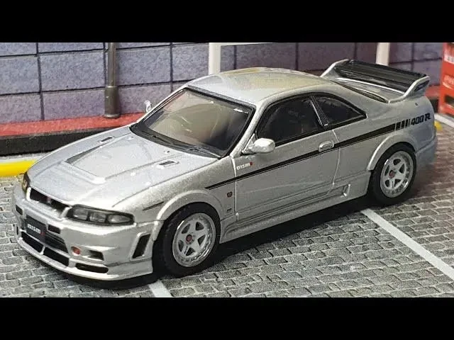 NISSAN SKYLINE GT-R (R33) NISMO 400R Sonic Silver: No Package: Image 9