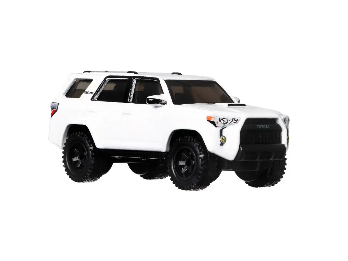 2021 18 Toyota 4Runner White: No Package: Image 3