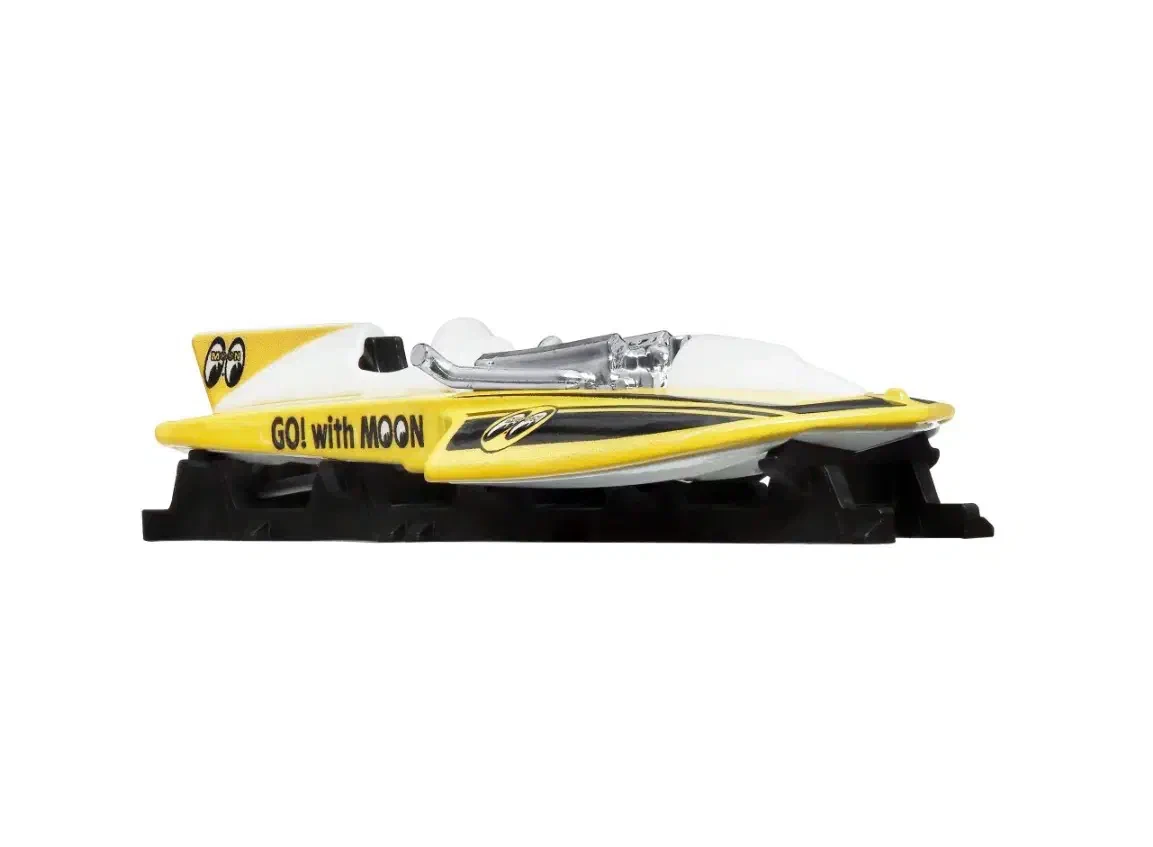 2024 Classic Hydroplane Yellow: No Package: Image 3